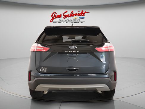 Used 2024 Ford Edge SEL w/ Convenience Package AWD/4WD image 5