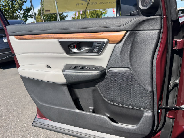 Used 2019 Honda CR-V Touring image 13