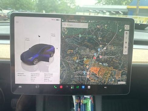 Used 2023 Tesla Model Y Long Range AWD/4WD image 11