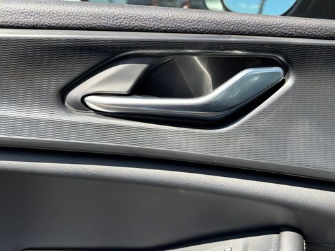 New 2026 Jeep Grand Cherokee Laredo X AWD/4WD image 16