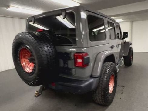 Used 2018 Jeep Wrangler Unlimited Rubicon AWD/4WD image 8
