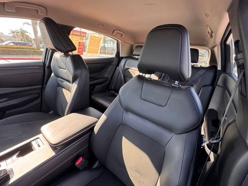 Certified 2023 Nissan Ariya FWD image 12