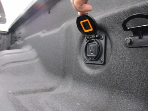 New 2026 Nissan Frontier S w/ S Utility Package image 10