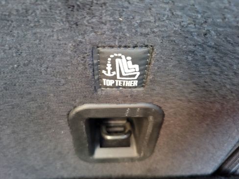 Used 2019 Jeep Cherokee High Altitude image 47