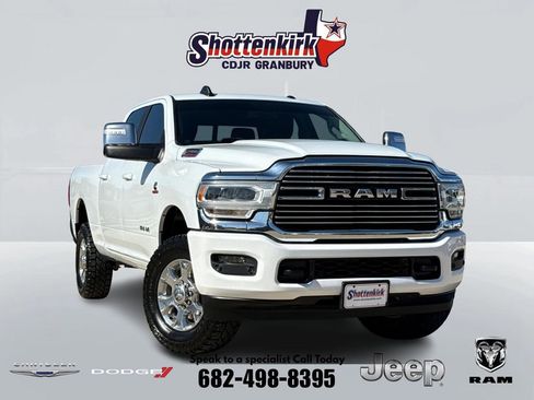 Used 2024 RAM 2500 Laramie AWD/4WD image 1