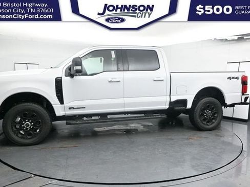 New 2026 Ford F250 Lariat w/ Black Appearance Package AWD/4WD image 8