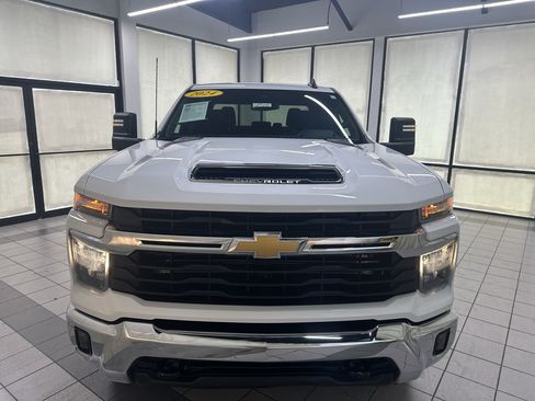 Certified 2024 Chevrolet Silverado 2500 LT AWD/4WD image 14
