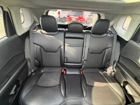 Used 2020 Jeep Compass Latitude image 14