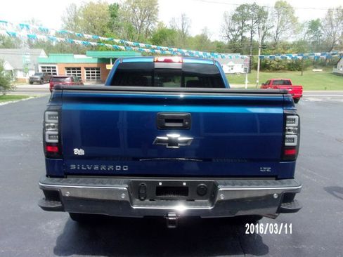 Used 2017 Chevrolet Silverado 1500 LTZ w/ Sport Package image 5