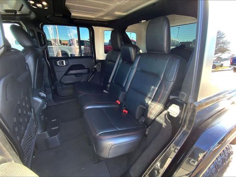 Used 2023 Jeep Wrangler Unlimited Rubicon image 21