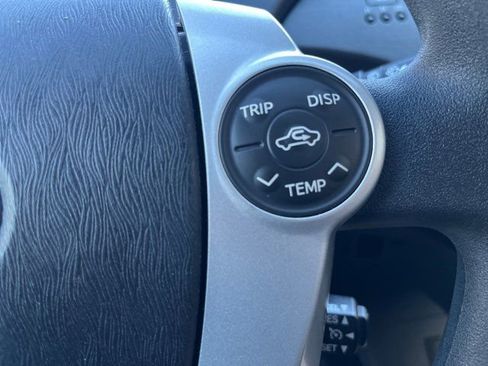 Used 2011 Toyota Prius Two image 21