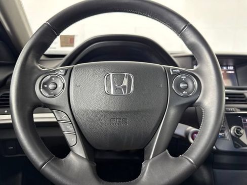 Used 2013 Honda Crosstour EX-L image 18