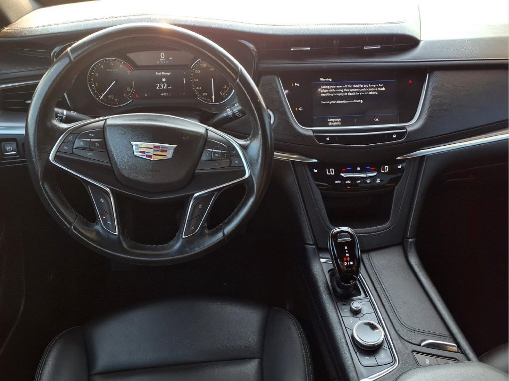 Used 2023 Cadillac XT5 Luxury w/ LPO, Floor Liner Package FWD image 12
