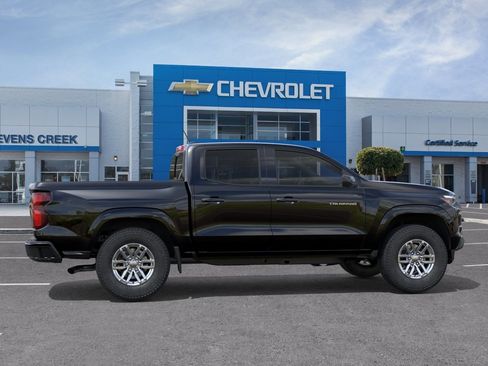 New 2026 Chevrolet Colorado LT w/ LT Convenience Package RWD image 3
