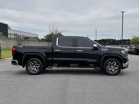 New 2026 GMC Sierra 1500 SLT w/ SLT Premium Plus Package AWD/4WD image 11