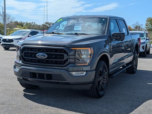 Certified 2021 Ford F150 XLT w/ Equipment Group 302A High image 7