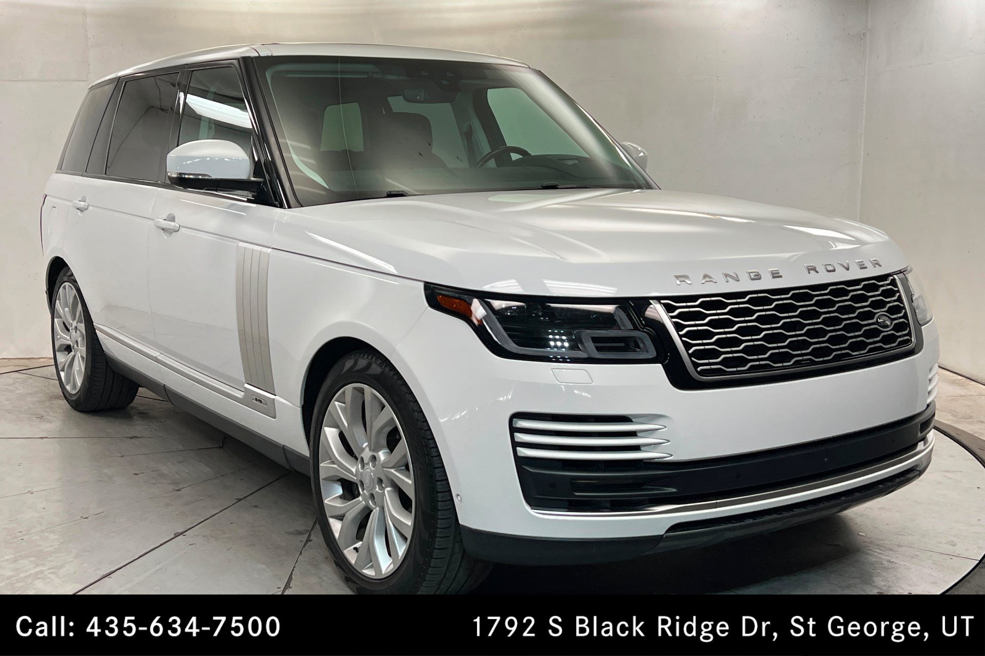 Used 2021 Land Rover Range Rover P525 Westminster Edition LWB AWD/4WD image 7