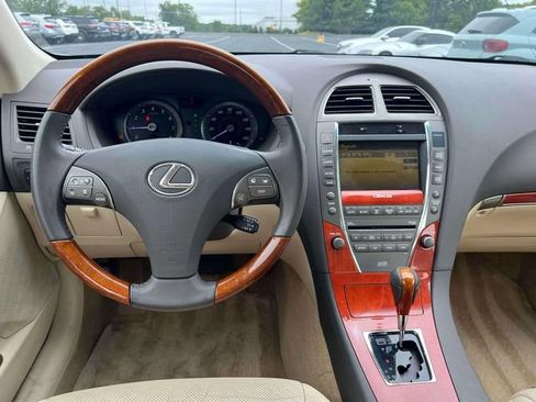 Used 2010 Lexus ES 350 FWD image 27