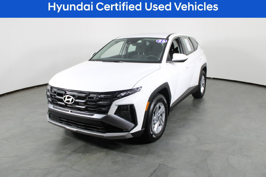 Used 2026 Hyundai Tucson SE FWD image 2