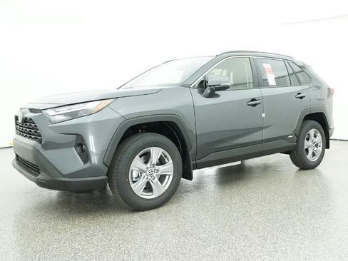 New 2025 Toyota RAV4 XLE image 17