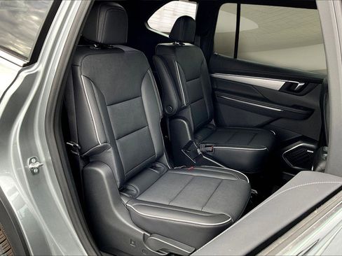 New 2026 Buick Enclave Preferred w/ Power Package image 8