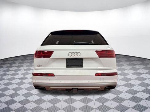 Used 2019 Audi Q7 3.0T Prestige image 10