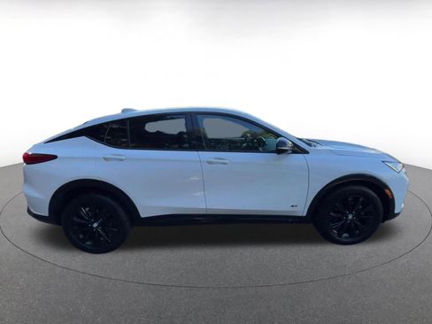 Used 2025 Buick Envista Sport Touring image 16