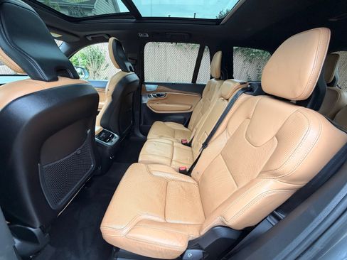 Used 2019 Volvo XC90 T6 Inscription w/ Advanced Package AWD/4WD image 18