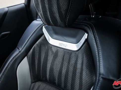 Used 2019 Chevrolet Camaro SS RWD image 26