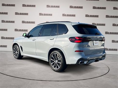 New 2026 BMW X5 xDrive40i w/ M Sport Package image 3