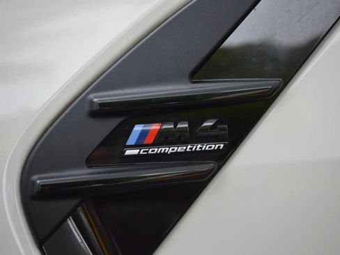 Used 2025 BMW M4 xDrive Competition AWD/4WD image 3