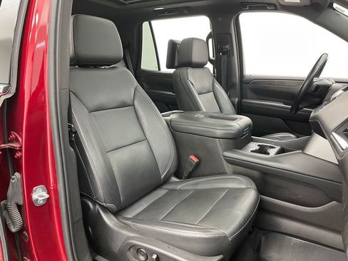 Used 2021 Chevrolet Tahoe LT w/ Rear Media and Nav Package AWD/4WD image 36