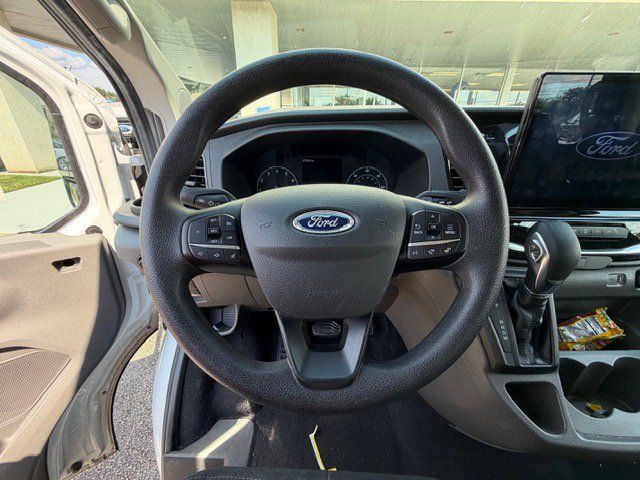 Used 2024 Ford Transit 350 XLT RWD image 10