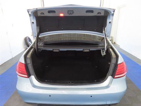 Used 2016 Mercedes-Benz E 350 4MATIC Sedan w/ Premium Package image 12