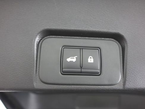 New 2026 Nissan Rogue SV w/ Rock Creek Premium Package AWD/4WD image 33