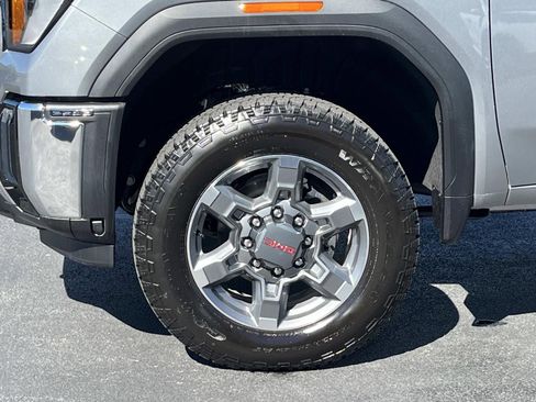 New 2026 GMC Sierra 2500 SLE w/ SLE Value Package; image 13