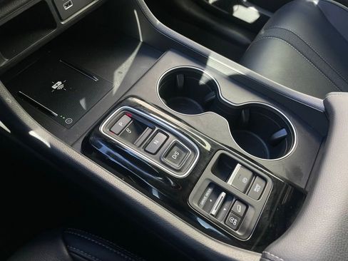 Certified 2025 Honda Pilot EX-L image 20