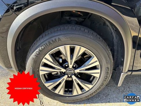 Certified 2023 Nissan Rogue SV image 3