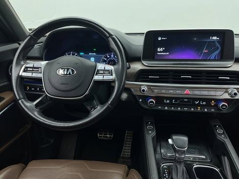 Used 2021 Kia Telluride SX w/ SX Prestige Package image 5