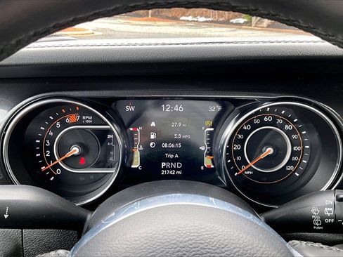 Certified 2021 Jeep Wrangler Unlimited Sahara image 10