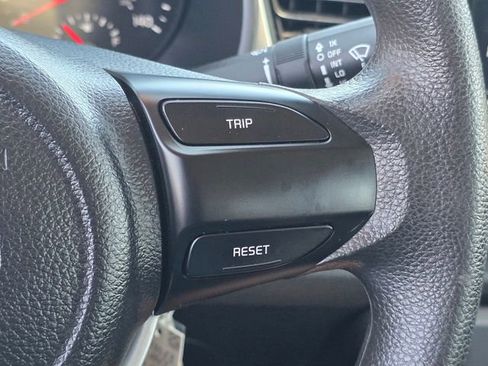 Used 2023 Kia Rio LX FWD image 27