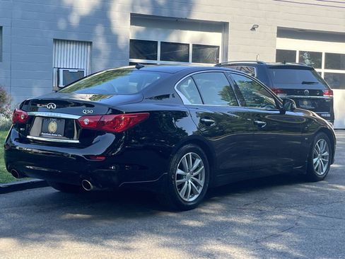 Used 2015 INFINITI Q50 Premium w/ Technology Package AWD/4WD image 3