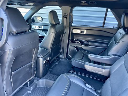 Used 2023 Ford Explorer ST w/ Equipment Group 401A AWD/4WD image 30