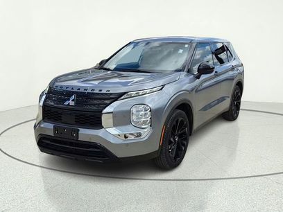 Used 2022 Mitsubishi Outlander SE