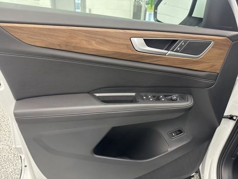 New 2026 Volkswagen Atlas SE AWD/4WD image 13