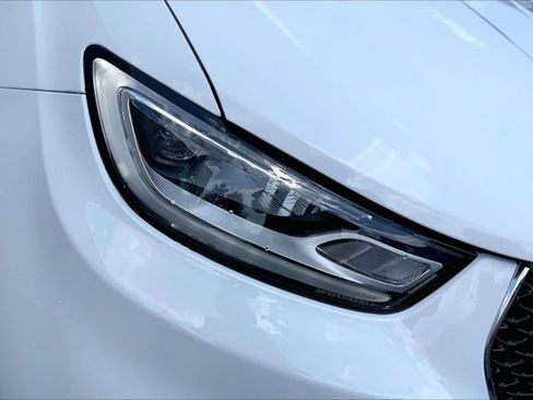 Used 2025 Chrysler Pacifica Select FWD image 28
