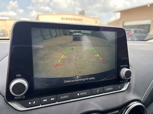 Used 2023 Nissan Sentra SV FWD image 20