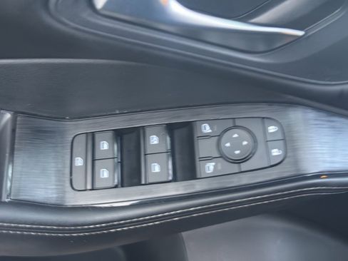 Certified 2023 Nissan Rogue SV w/ SV Premium B Package image 17