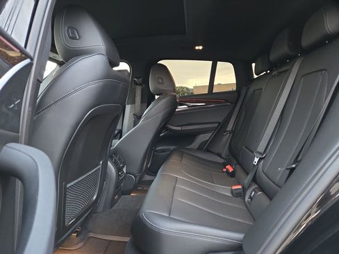 Certified 2022 BMW X4 xDrive30i image 13