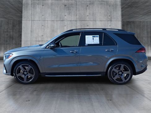 Used 2025 Mercedes-Benz GLE 350 GLE 350 4matic image 2